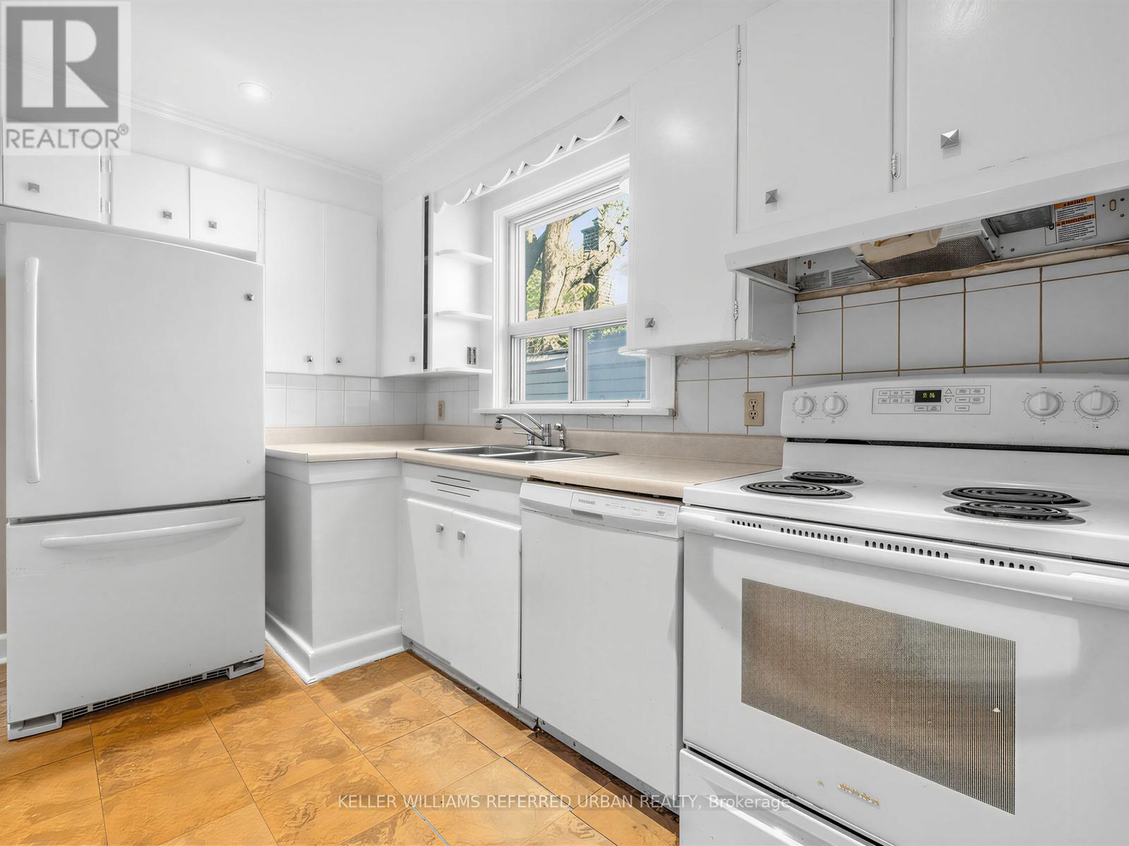 23 Yeomans Road, Toronto, Ontario  M3H 3J6 - Photo 17 - C13414164
