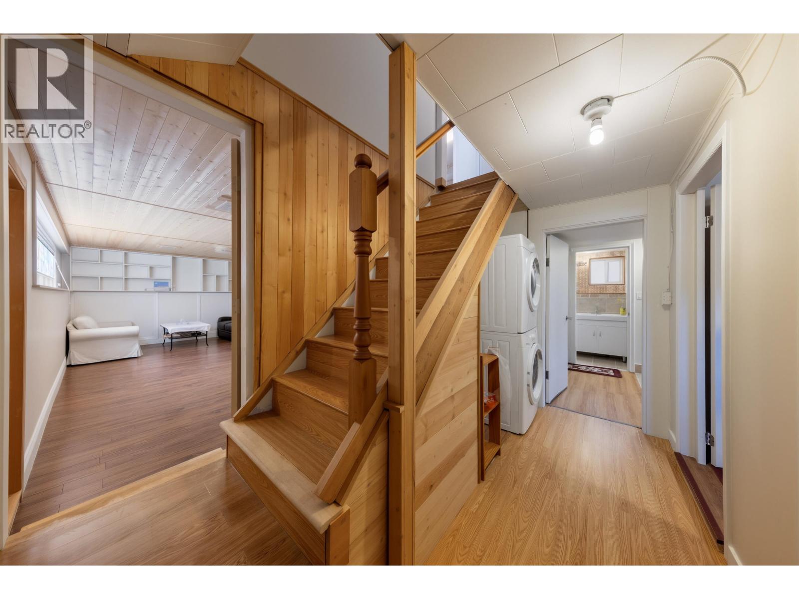 2911 E 51st Avenue, Vancouver, British Columbia  V5S 1R7 - Photo 32 - R3133300
