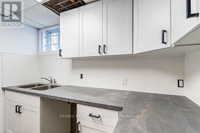 68 Rymal Road E, Hamilton, Ontario  L9B 1C1 - Photo 11 - X13417628