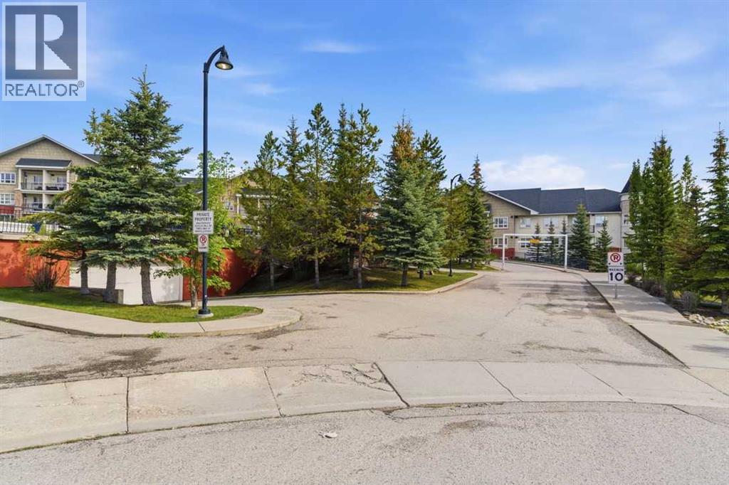 210, 26 Val Gardena View Sw, Calgary, Alberta  T3H 5Z5 - Photo 38 - A2318586