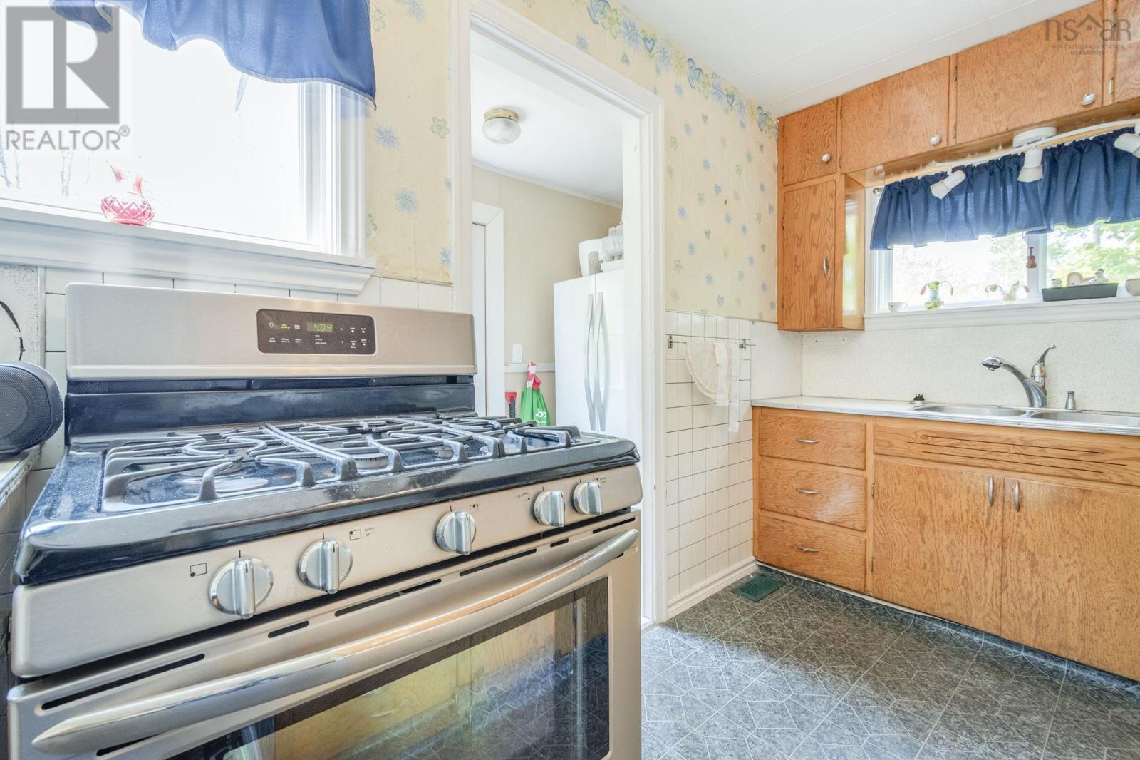 69 Cambey Avenue, Stellarton, Nova Scotia  B0K 1S0 - Photo 14 - 202613715