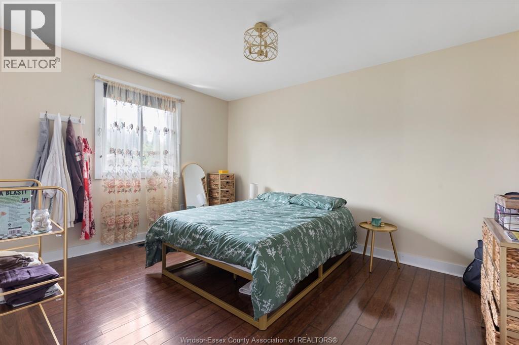 220 Victory, Lasalle, Ontario  N9J 1V6 - Photo 11 - 26011568