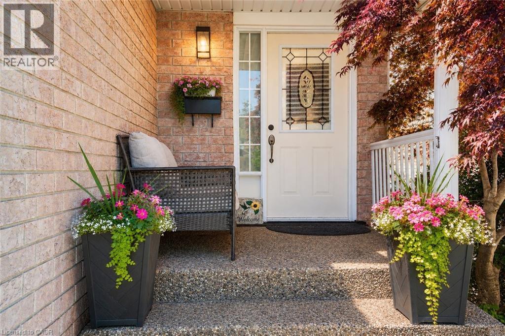 913 Copper Leaf Crescent, Kitchener, Ontario N2E 3W1 - Photo 7 - 40835570