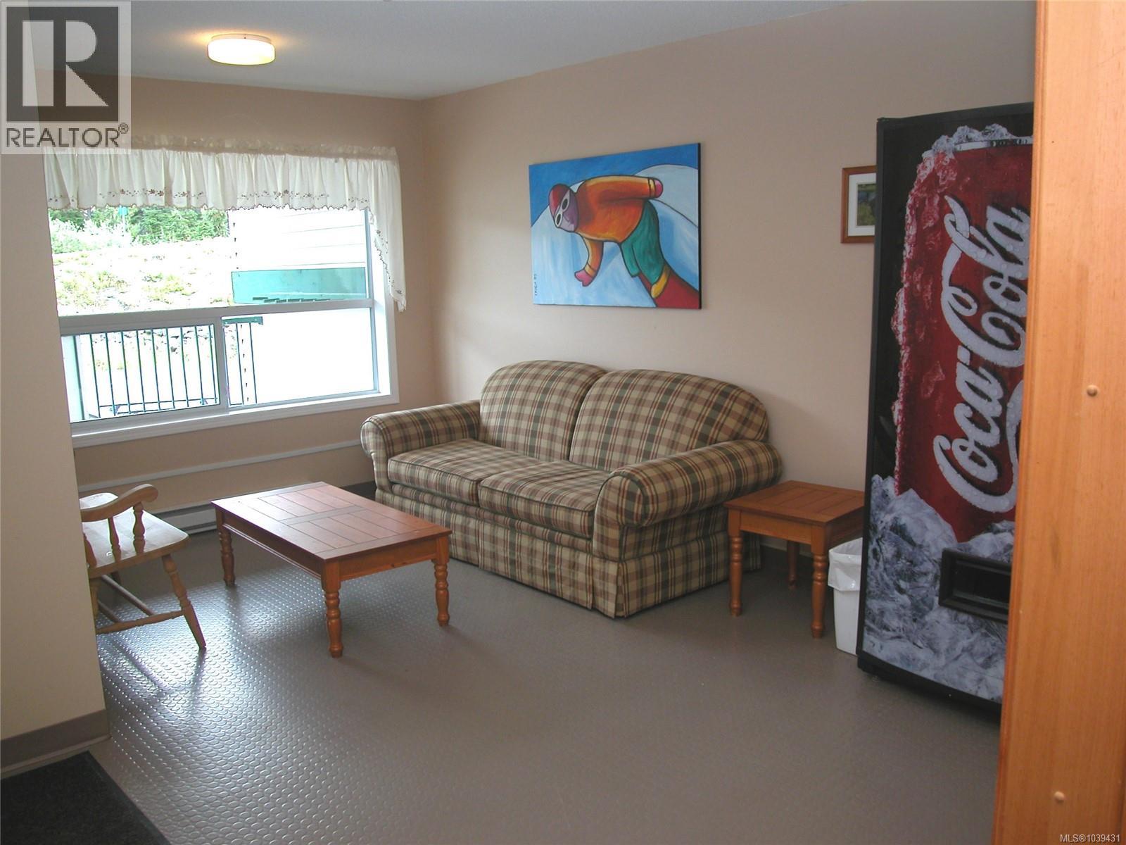 101 1105 Henry Rd, Courtenay, British Columbia V9J 1L0 - Photo 9 - 1039431