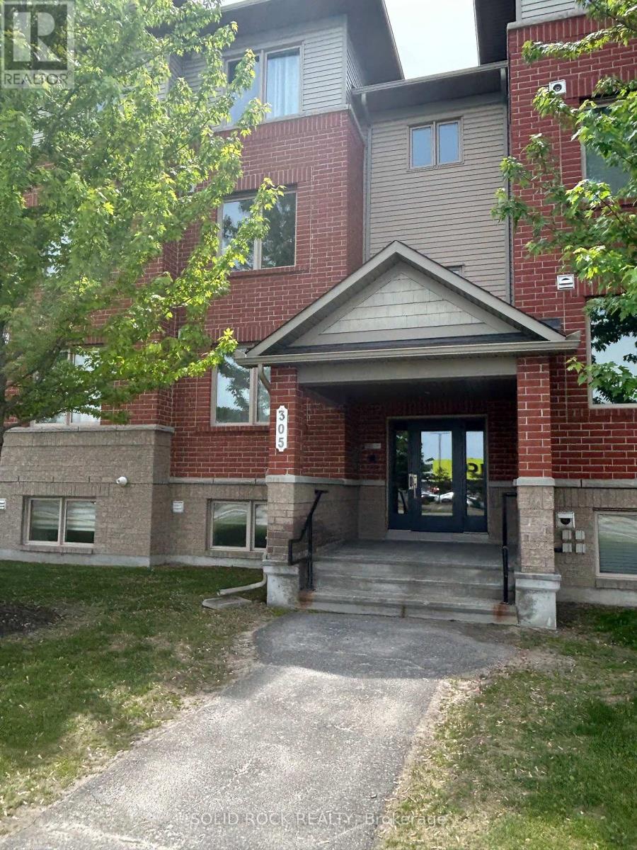 1 - 305 CRESTHAVEN DRIVE, Ottawa, Ontario