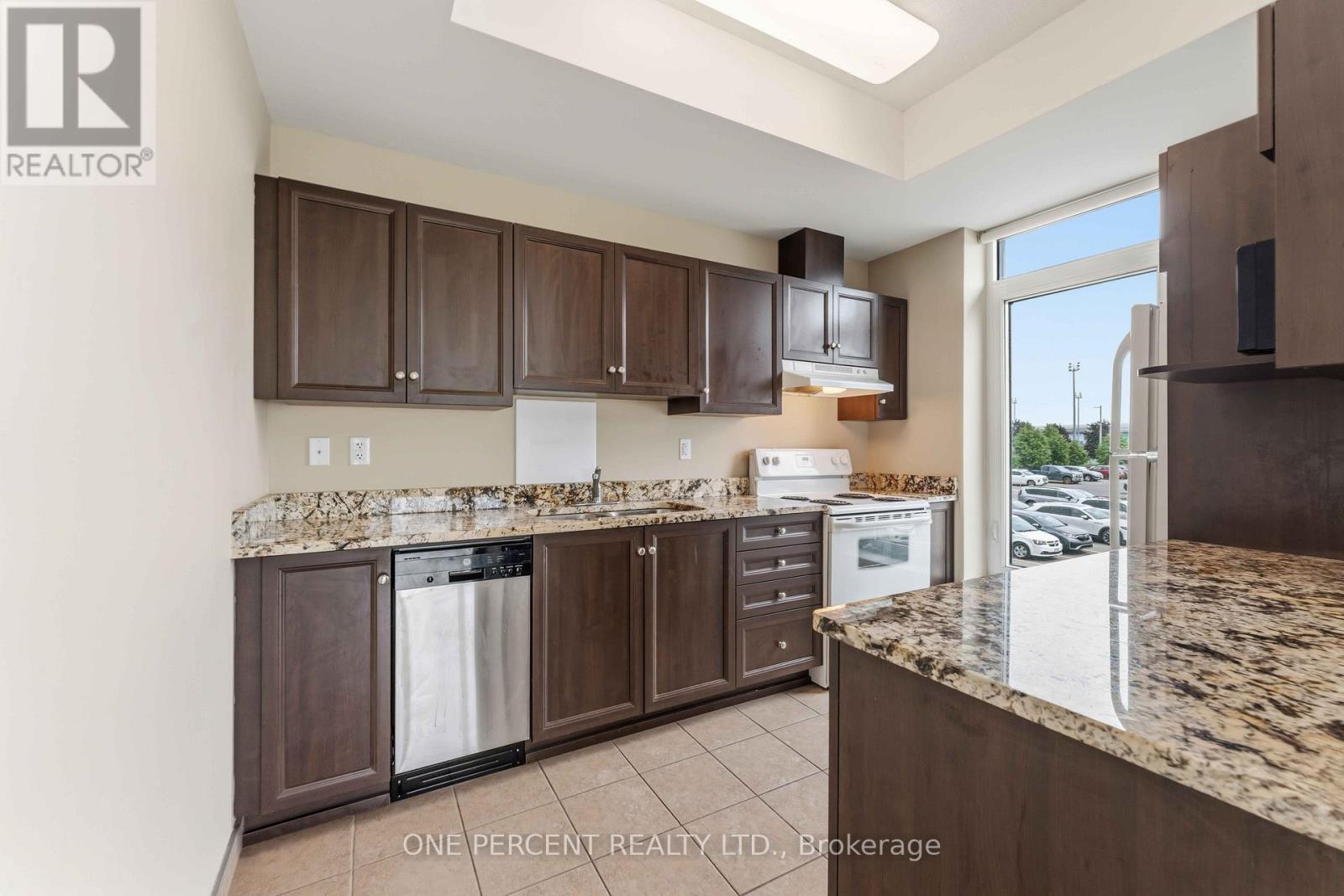 201 - 100 Roger Guindon Avenue, Ottawa, Ontario  K1G 3Z7 - Photo 10 - X13417656