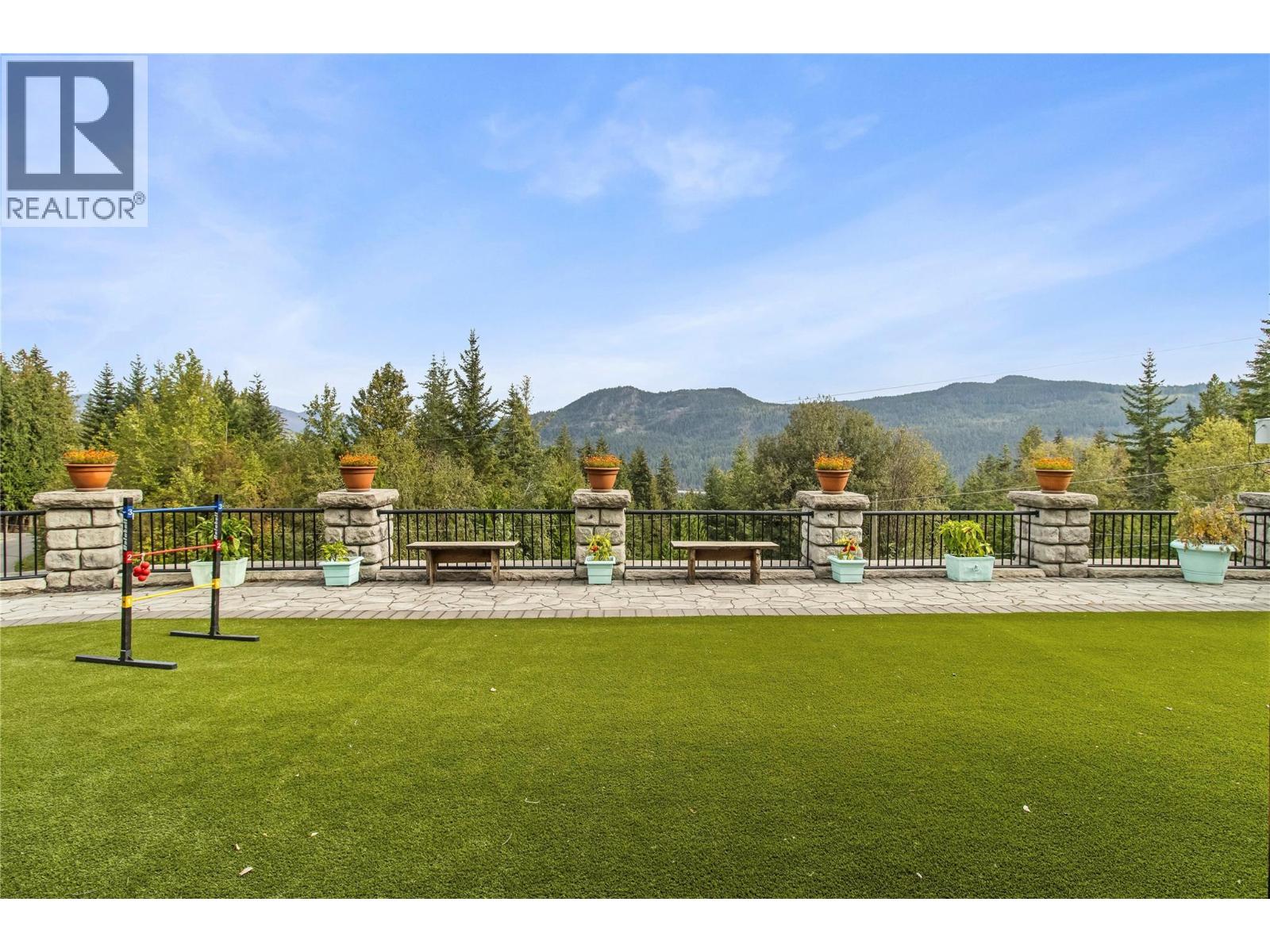 2422 Waverly Drive, Blind Bay, British Columbia  V0E 1H2 - Photo 64 - 10388921