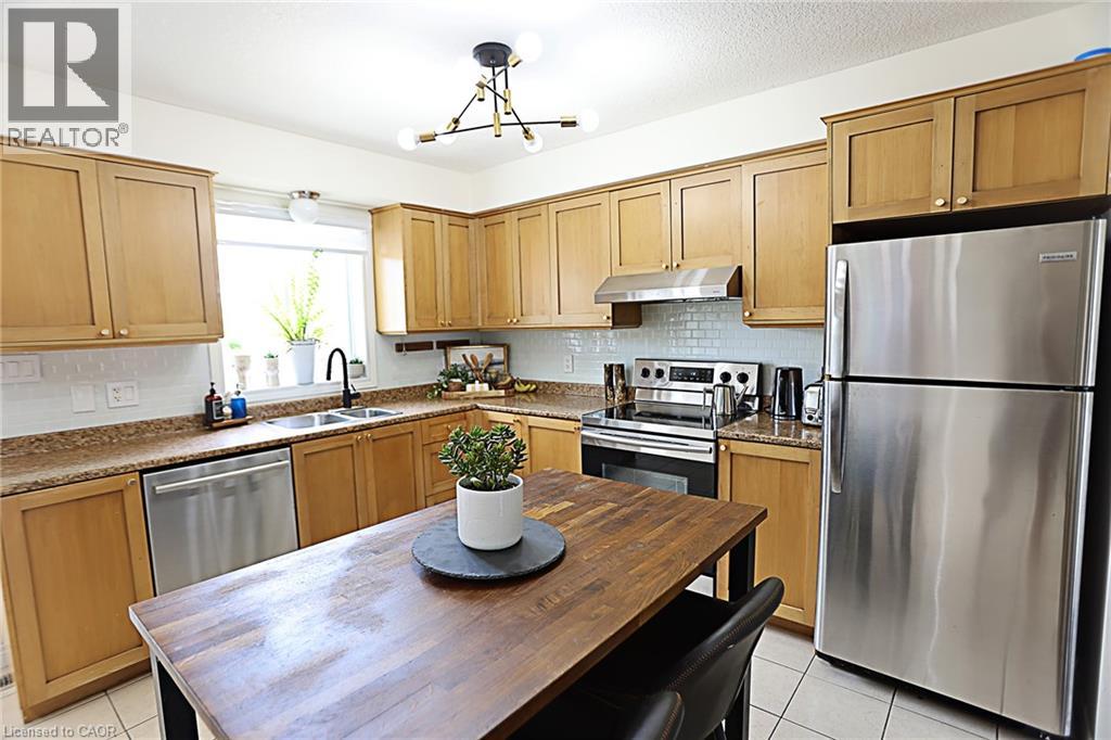 360 N John Street N, Hamilton, Ontario  L8L 4R1 - Photo 10 - 40836650