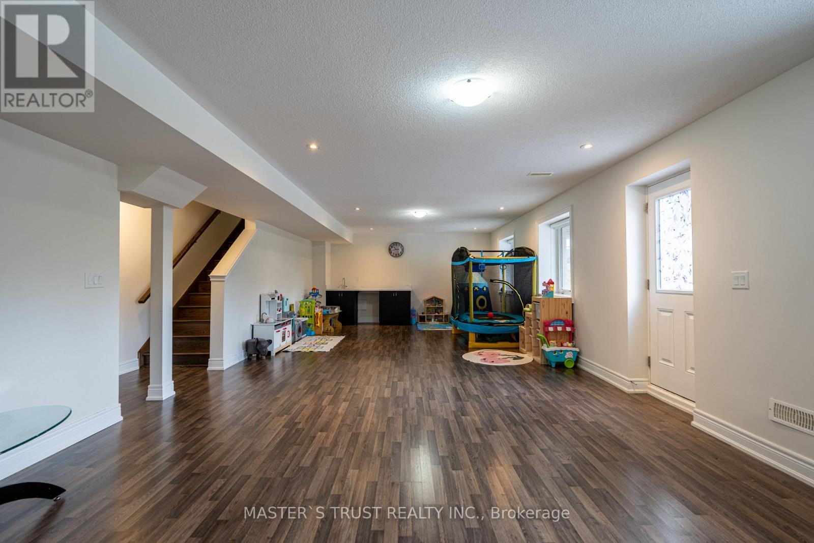 2497 Florentine Place, Pickering, Ontario  L1X 0H2 - Photo 44 - E13417648