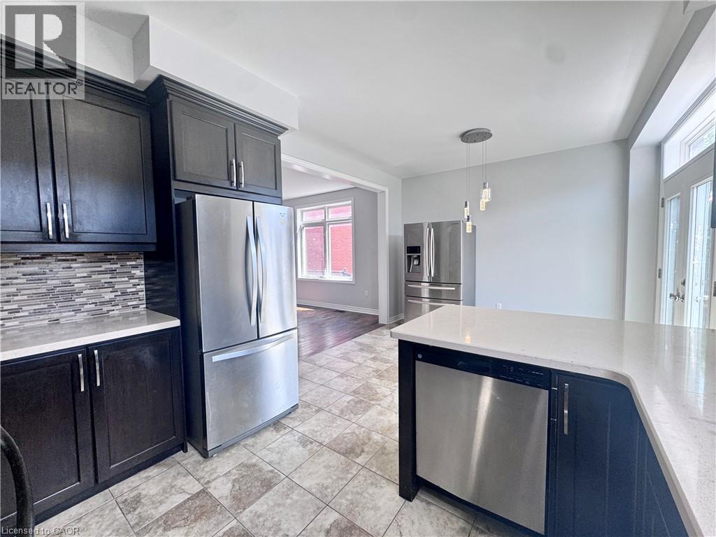 154 Rosemount Drive, Kitchener, Ontario  N2B 1R5 - Photo 13 - 40837567