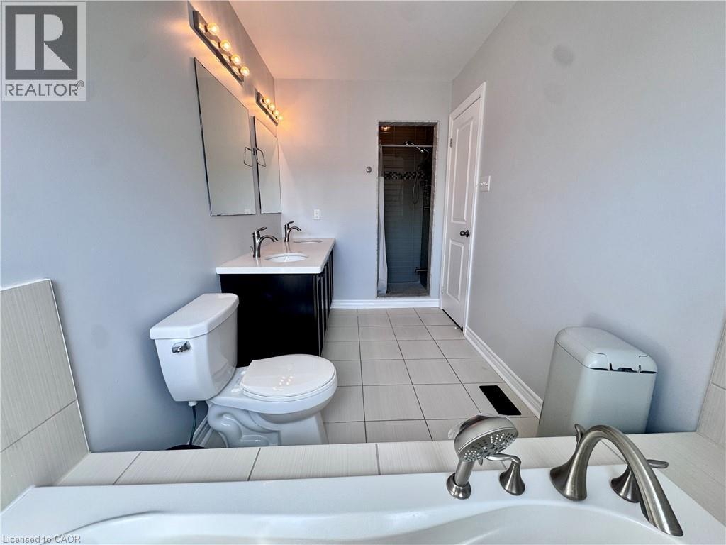 154 Rosemount Drive, Kitchener, Ontario  N2B 1R5 - Photo 22 - 40837567