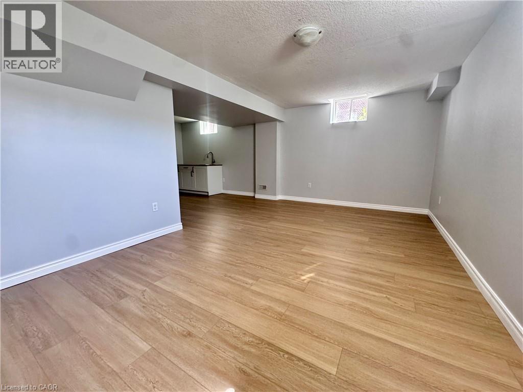 154 Rosemount Drive, Kitchener, Ontario  N2B 1R5 - Photo 40 - 40837567