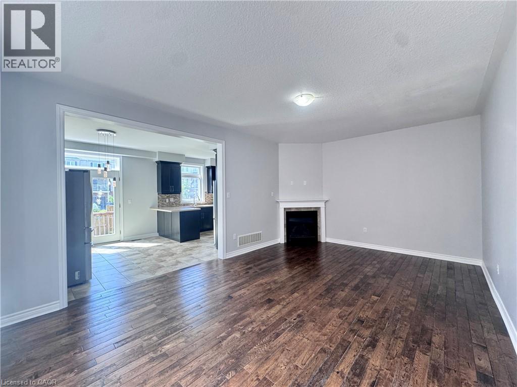 154 Rosemount Drive, Kitchener, Ontario  N2B 1R5 - Photo 8 - 40837567