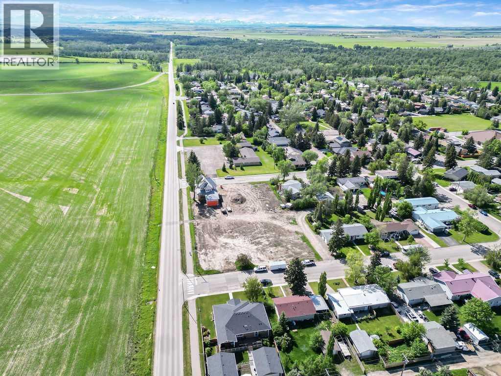 1033 8 Street SW, High River, Alberta  T1V 1A9 - Photo 10 - A2318539