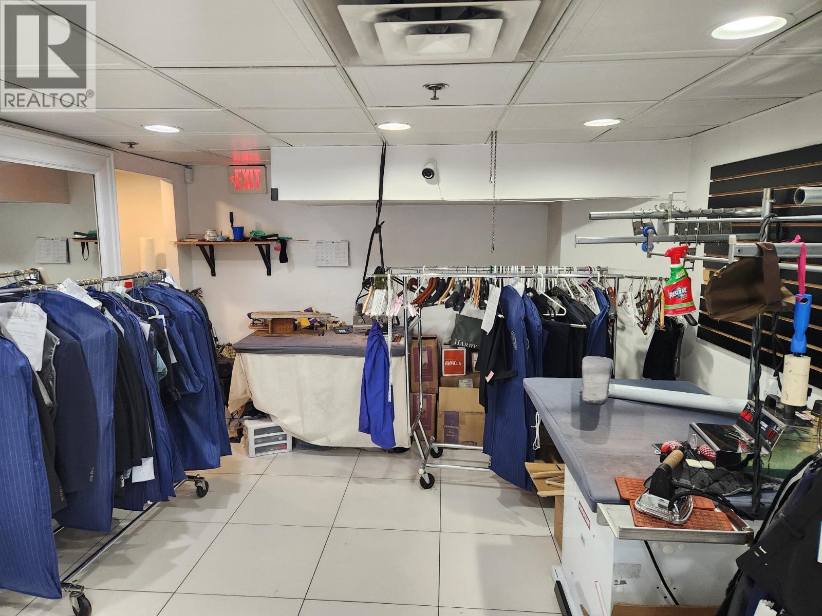 Listing image 9