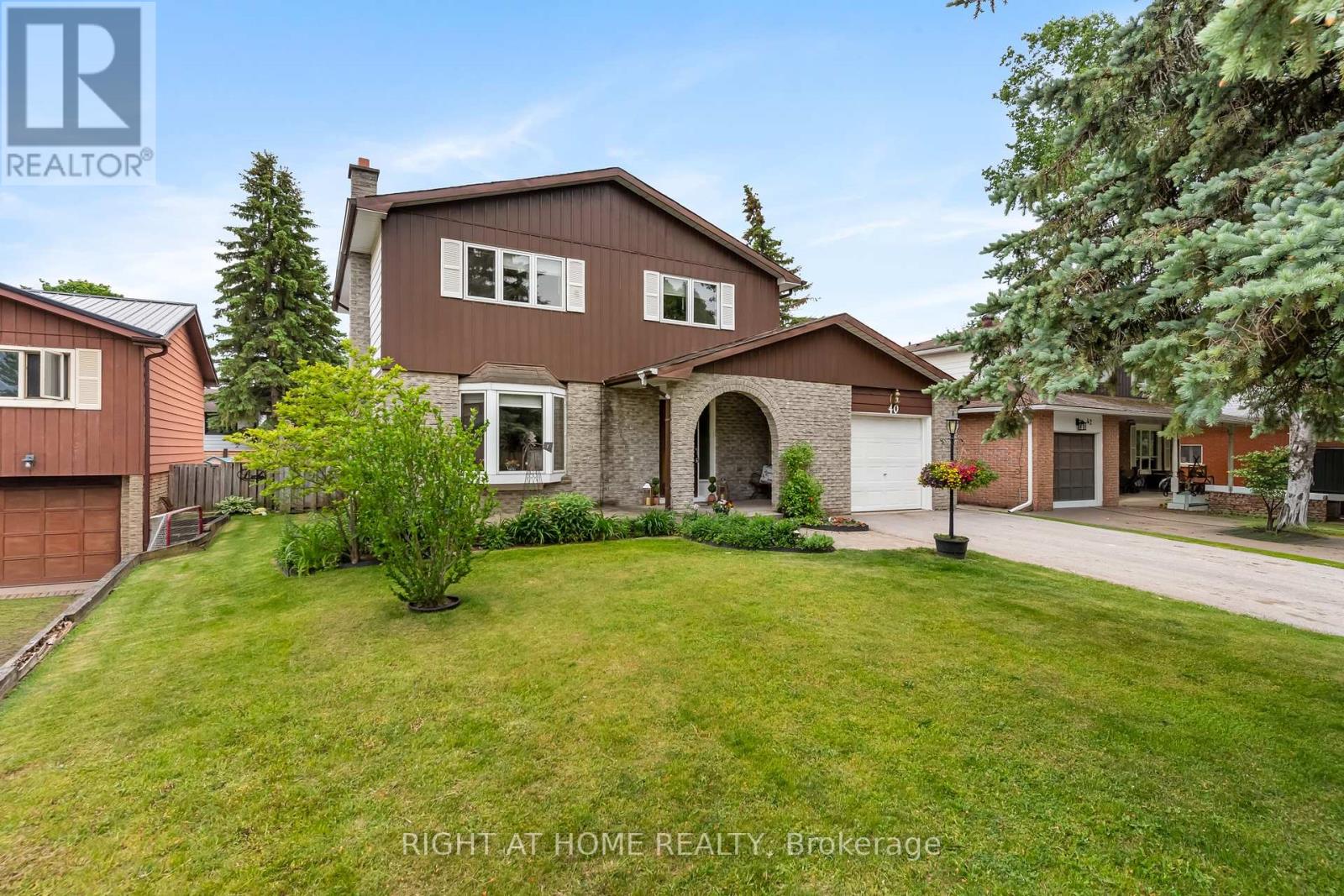 40 COLBECK CRESCENT, new tecumseth (alliston), Ontario