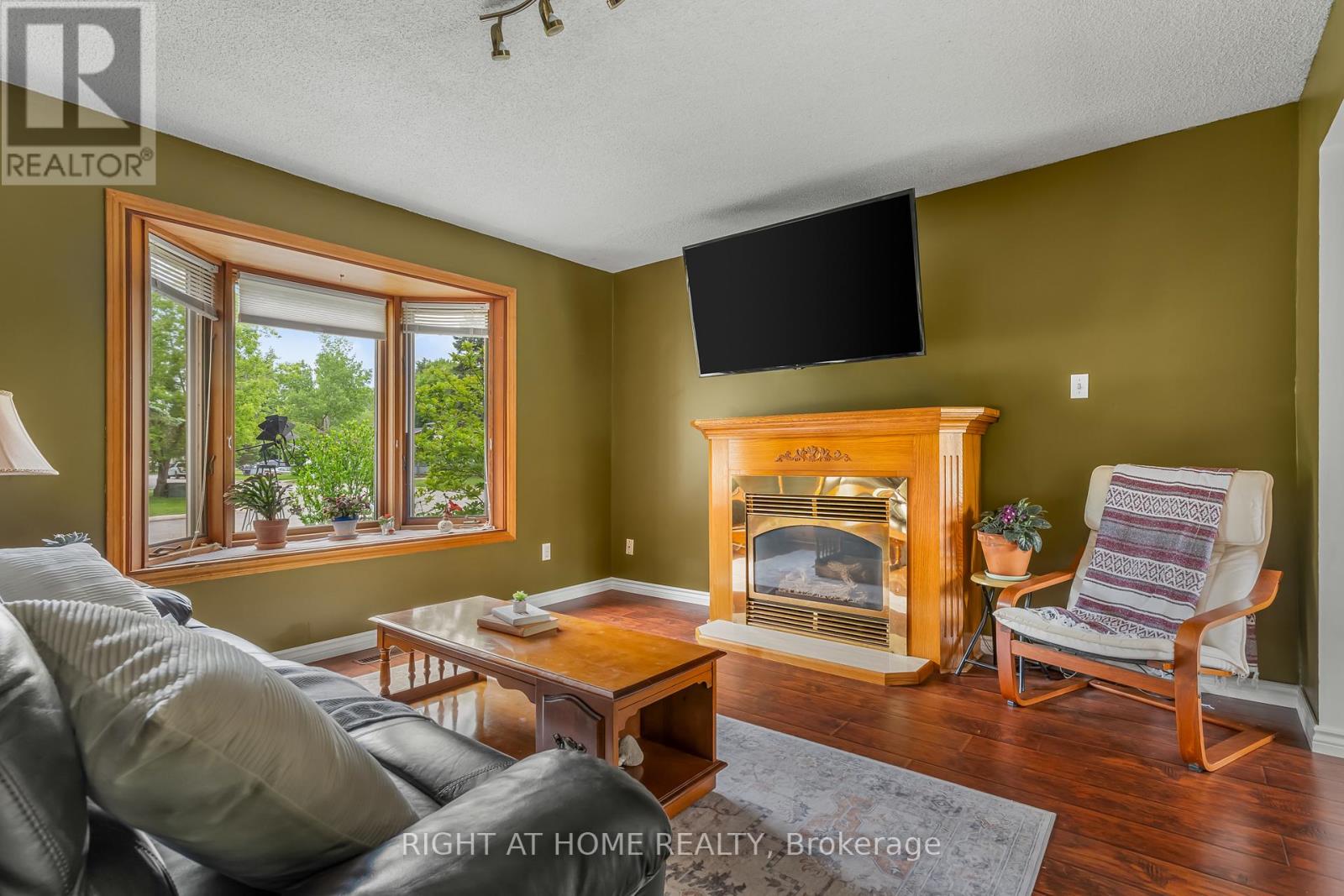 40 Colbeck Crescent, New Tecumseth, Ontario  L9R 1B7 - Photo 13 - N13417660