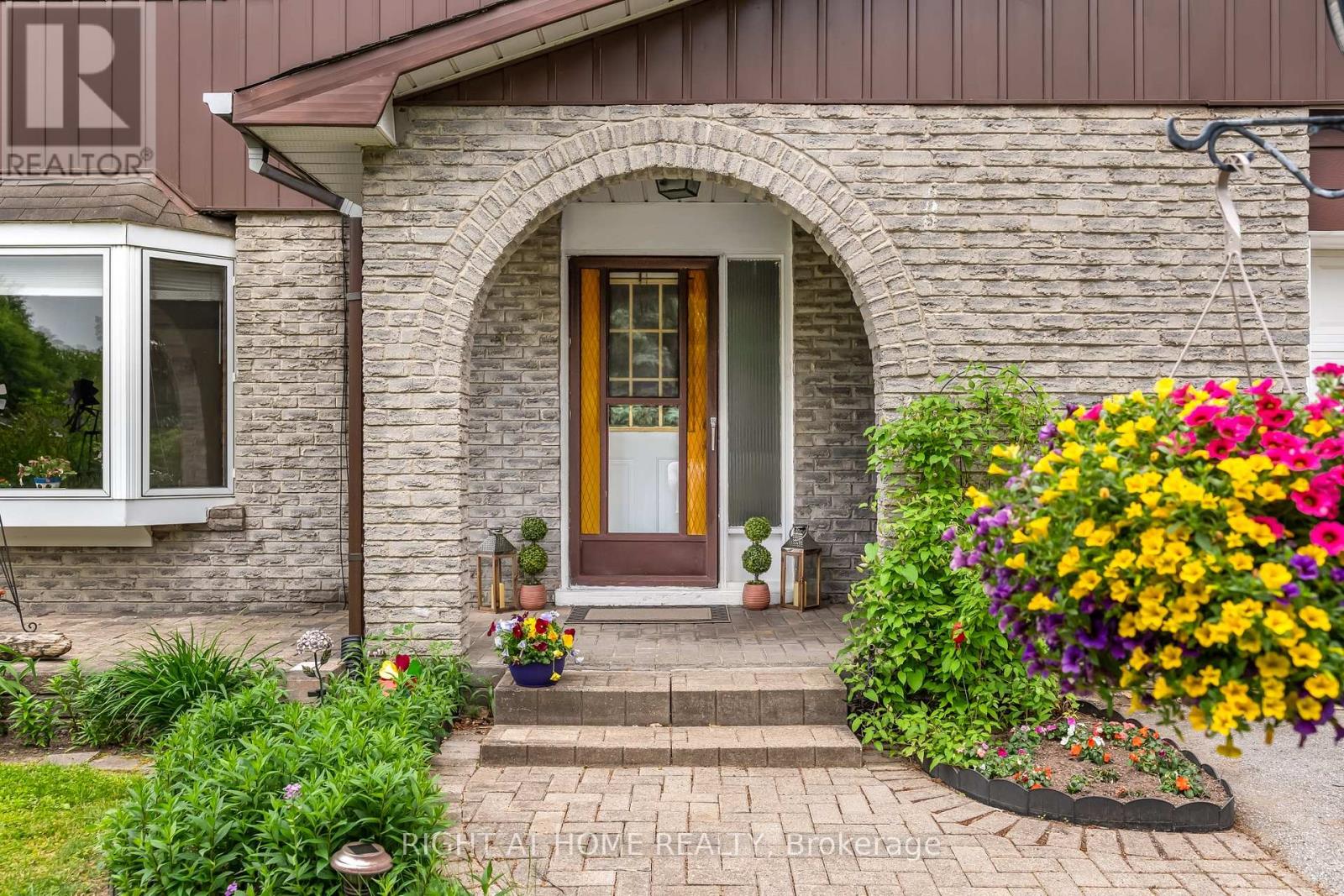 40 Colbeck Crescent, New Tecumseth, Ontario  L9R 1B7 - Photo 3 - N13417660