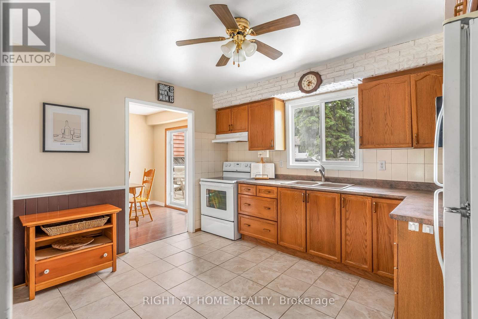 40 Colbeck Crescent, New Tecumseth, Ontario  L9R 1B7 - Photo 7 - N13417660