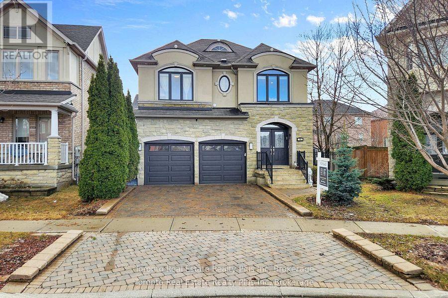 14 RIEL DRIVE, richmond hill (oak ridges), Ontario
