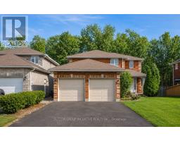 36 NICKLAUS DRIVE, Barrie, Ontario