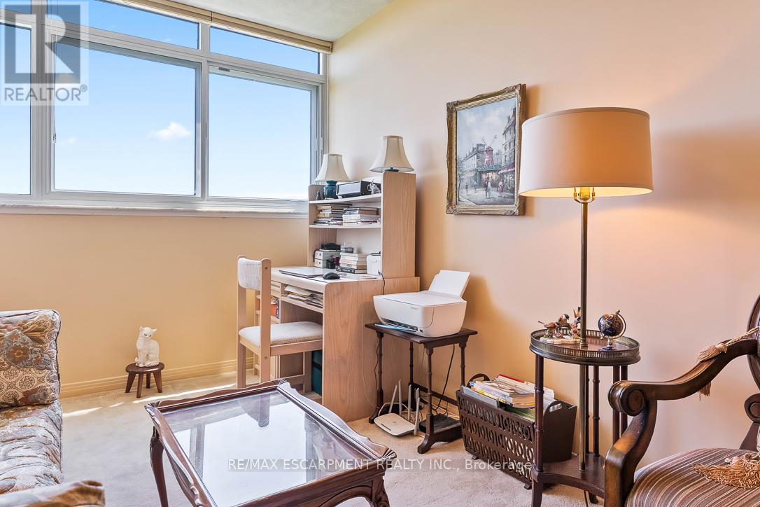 1401 - 1359 White Oaks Boulevard, Oakville (Fa Falgarwood), Ontario  L6H 2R8 - Photo 26 - W13417662