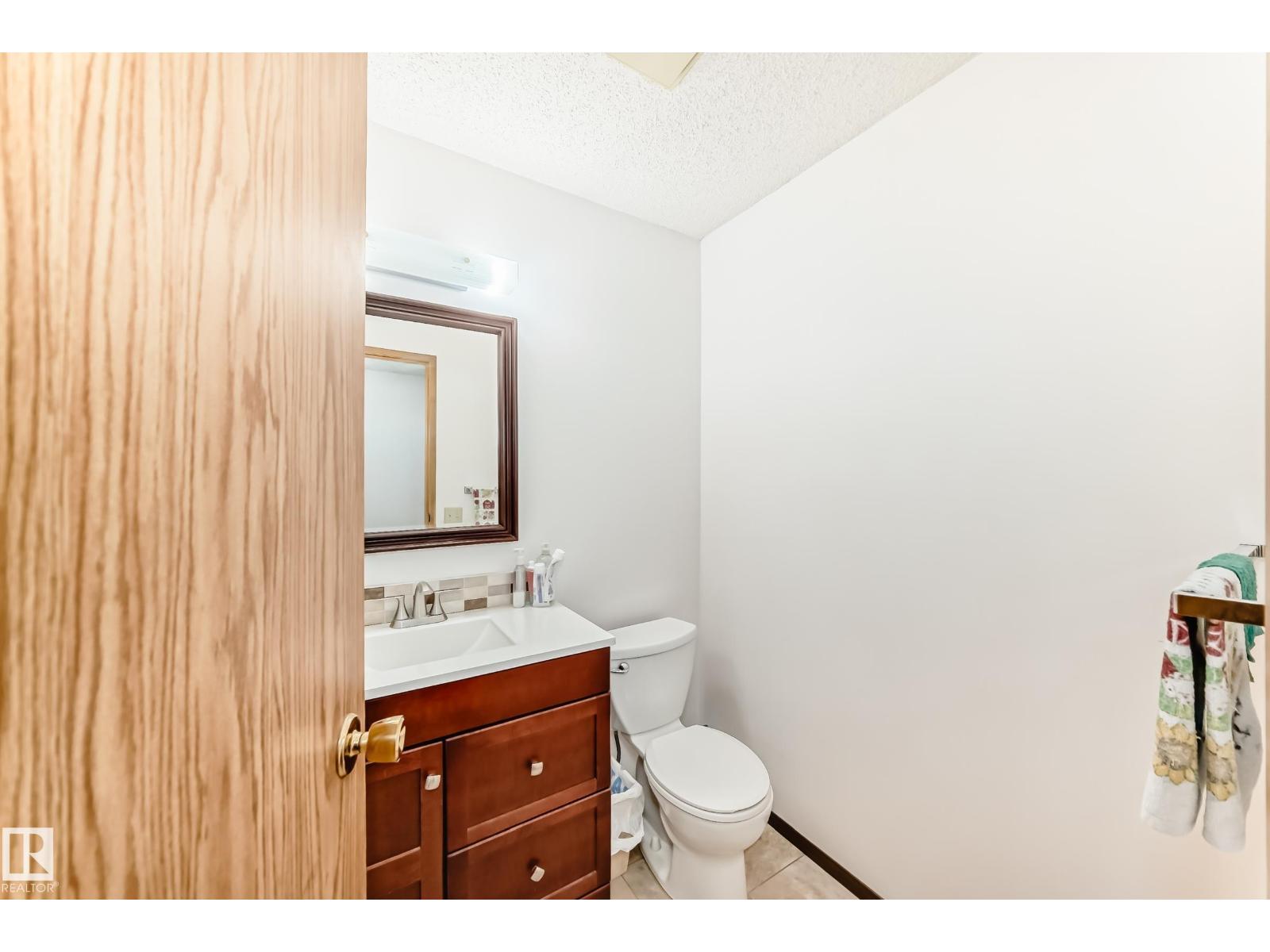 3933 103b St NW, Edmonton, Alberta  T6J 2X8 - Photo 24 - E4492382