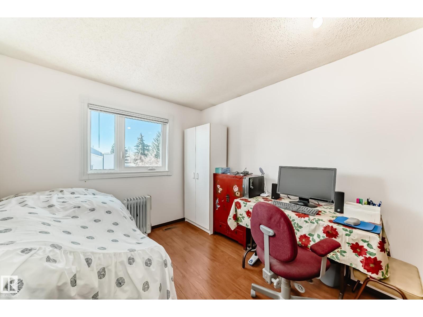 3933 103b St NW, Edmonton, Alberta  T6J 2X8 - Photo 35 - E4492382