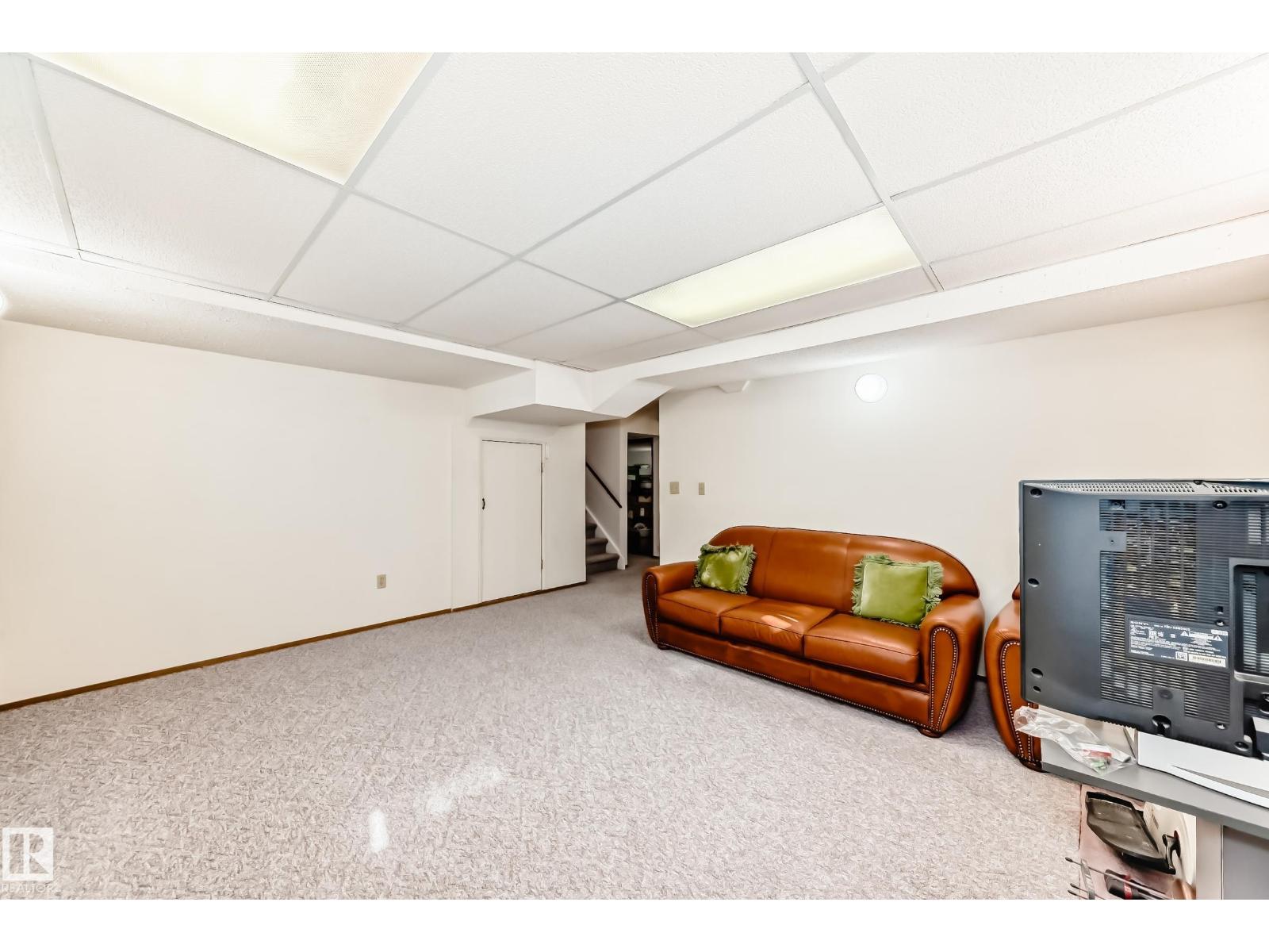 3933 103b St NW, Edmonton, Alberta  T6J 2X8 - Photo 41 - E4492382
