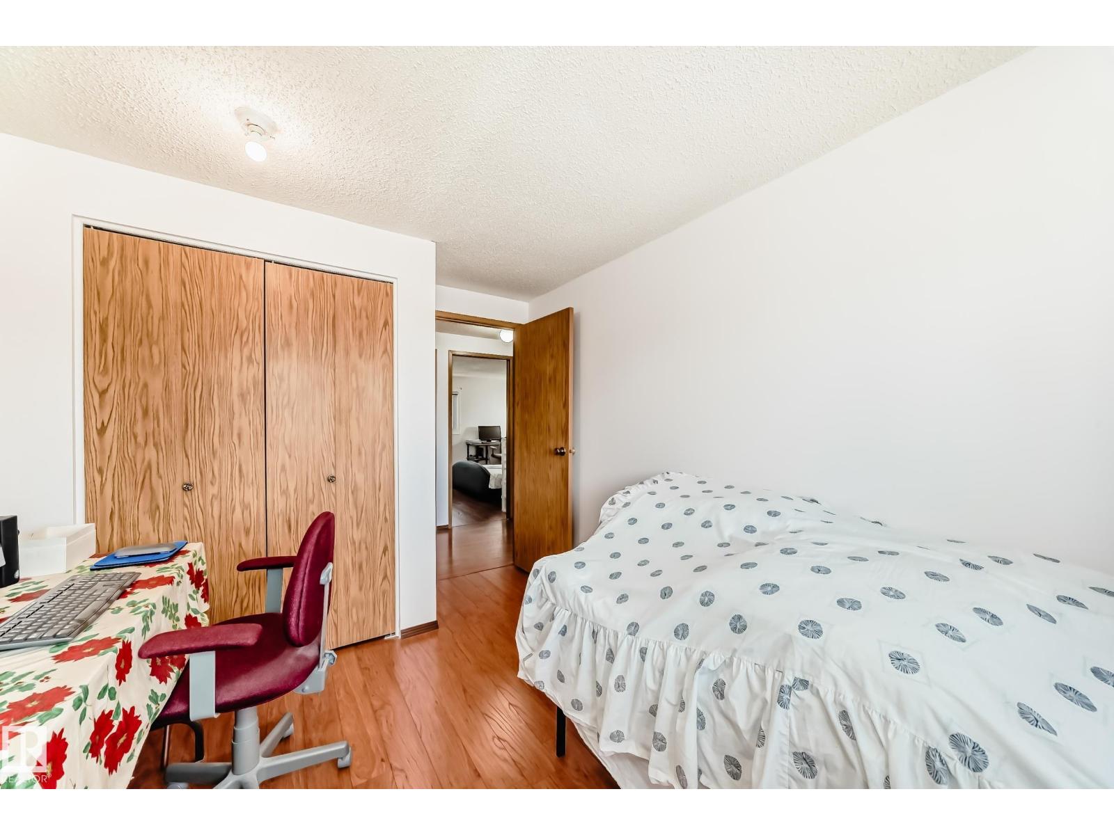 3933 103b St NW, Edmonton, Alberta  T6J 2X8 - Photo 36 - E4492382