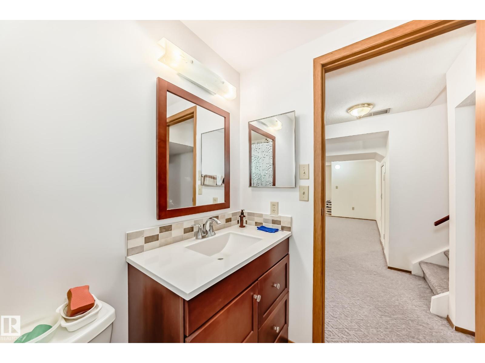 3933 103b St NW, Edmonton, Alberta  T6J 2X8 - Photo 48 - E4492382
