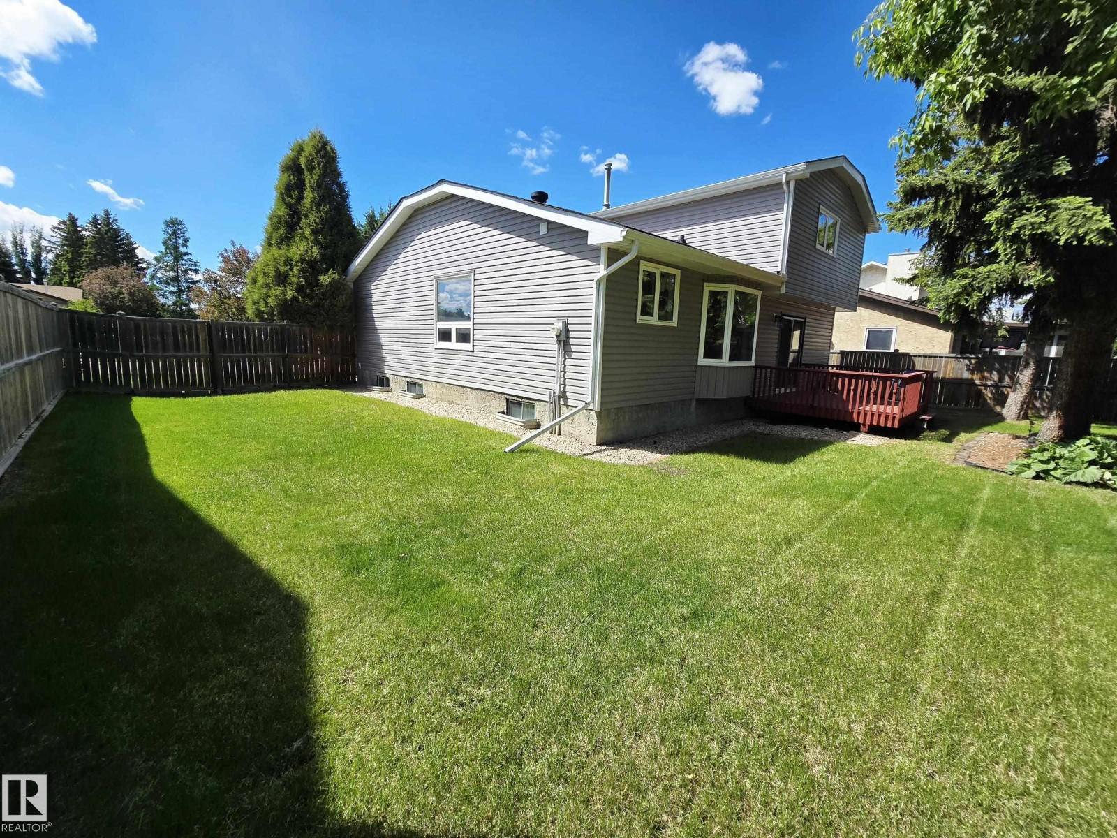 3933 103b St NW, Edmonton, Alberta  T6J 2X8 - Photo 54 - E4492382
