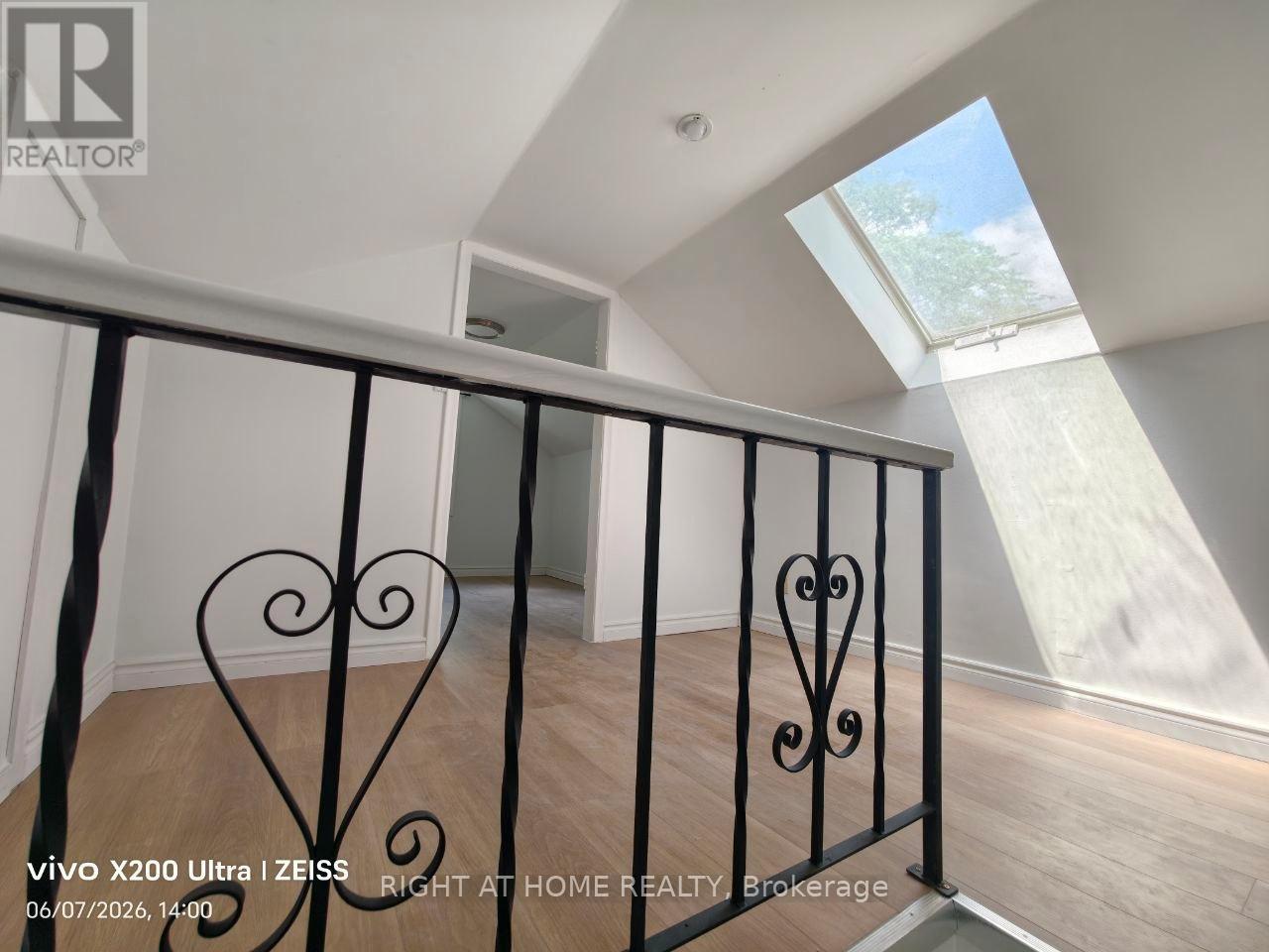 46 Overton Crescent, Toronto, Ontario  M3B 2V2 - Photo 15 - C12803536