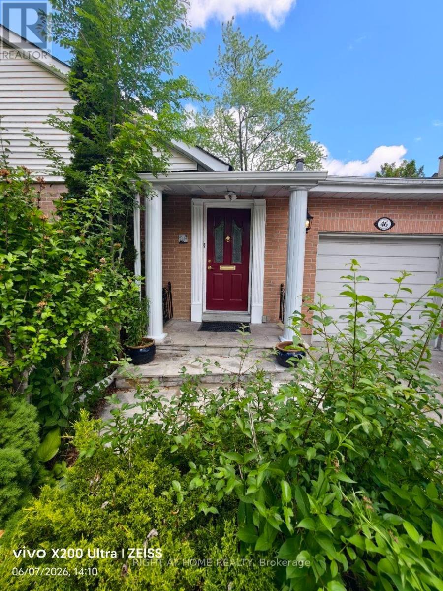 46 OVERTON CRESCENT, Toronto, Ontario