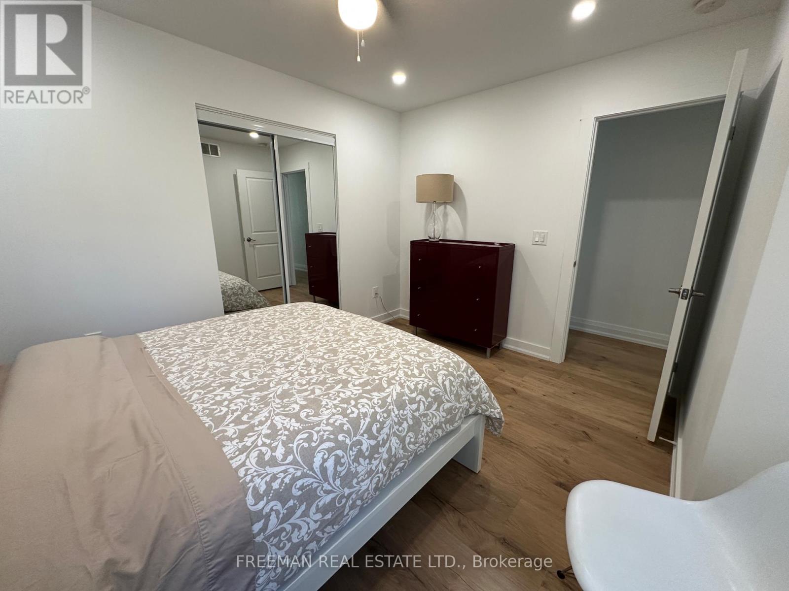 2 - 3449 Yonge Street, Toronto, Ontario  M4N 2N3 - Photo 11 - C13124816