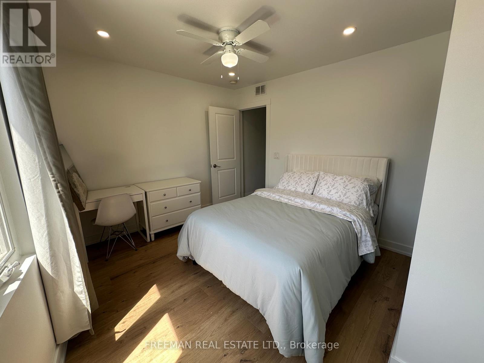 2 - 3449 Yonge Street, Toronto, Ontario  M4N 2N3 - Photo 9 - C13124816