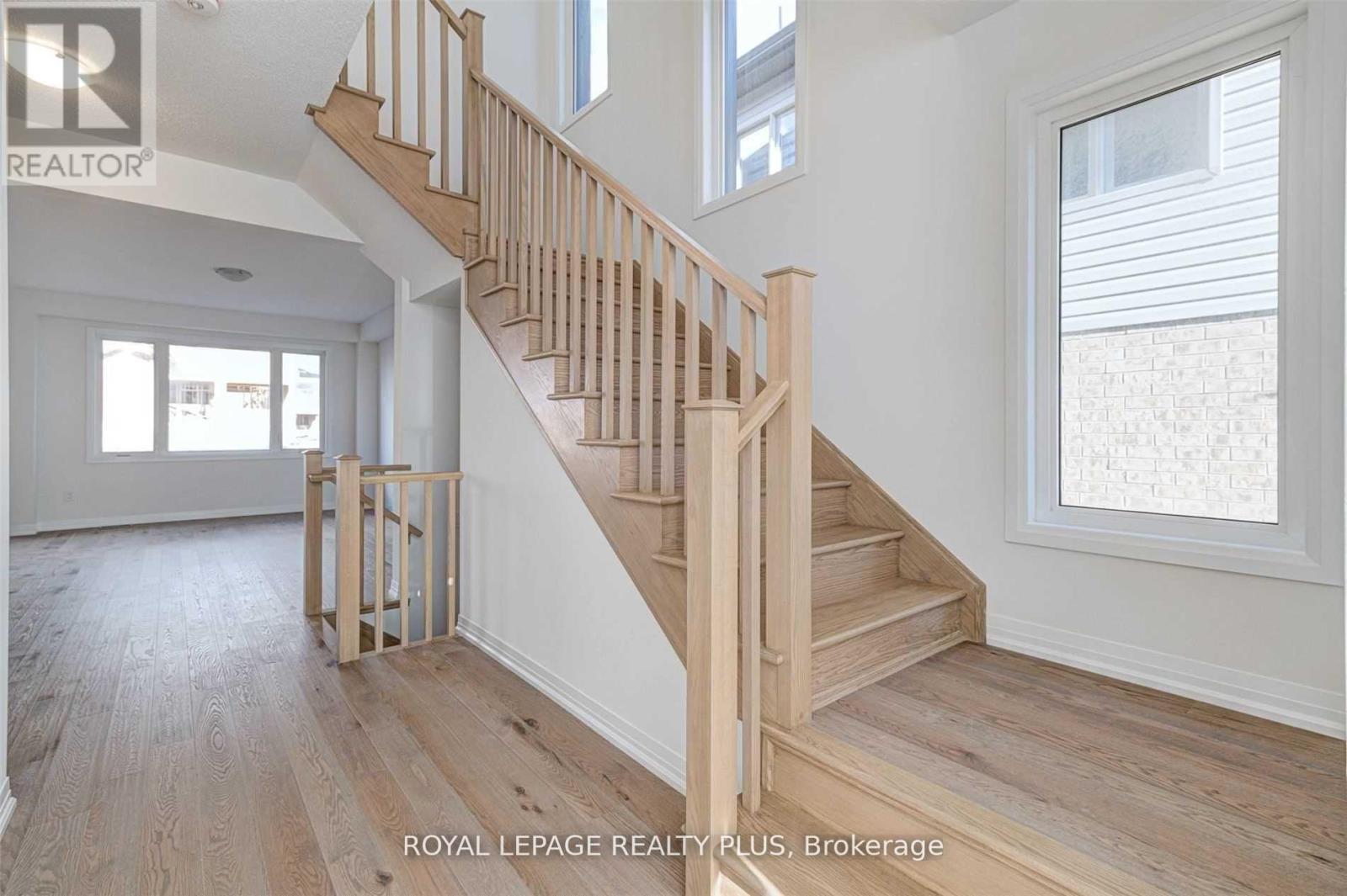 268 Provident Way, Hamilton, Ontario  L0R 1W0 - Photo 4 - X13417658