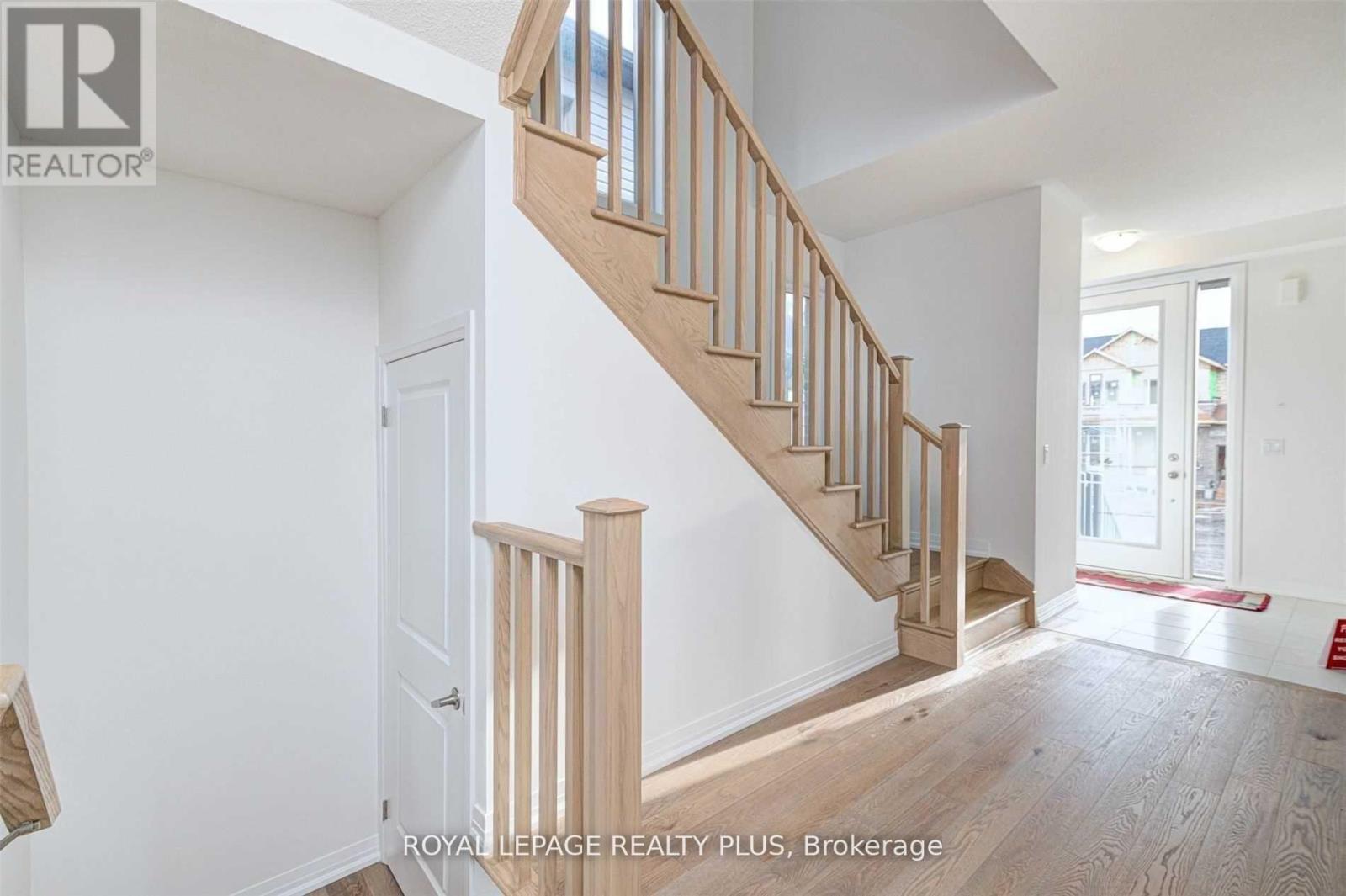 268 Provident Way, Hamilton, Ontario  L0R 1W0 - Photo 8 - X13417658