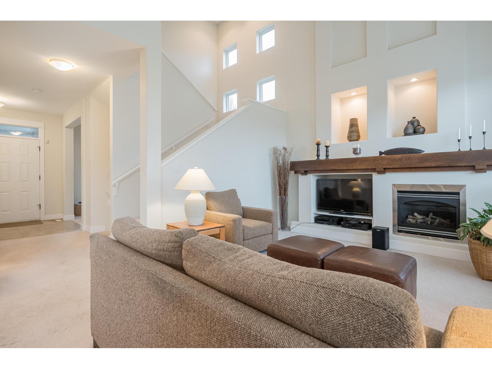 20484 67a Avenue, Langley, British Columbia  V2Y 3C9 - Photo 6 - R3133688