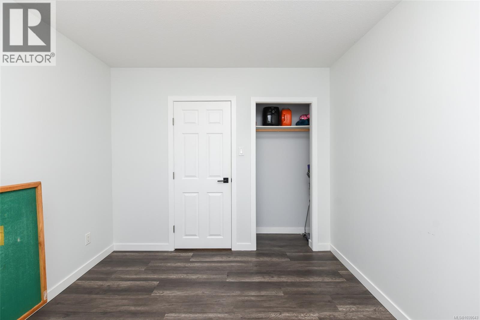 1215 10th St, Courtenay, British Columbia  V9N 1R8 - Photo 15 - 1039043