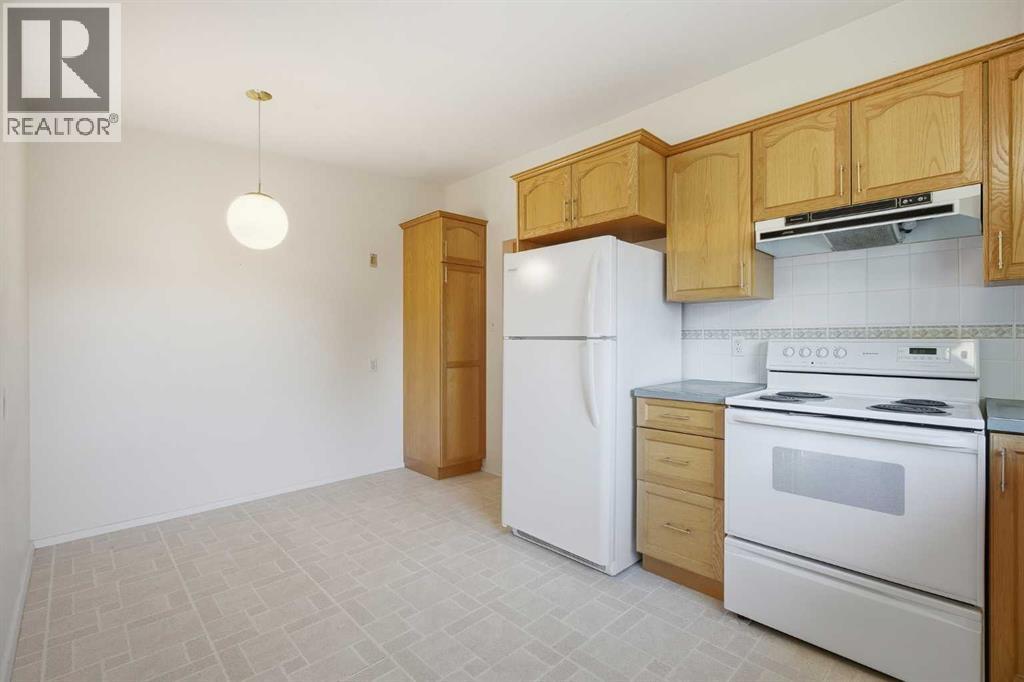 3227 Boulton Road Nw, Calgary, Alberta  T2L 1M2 - Photo 13 - A2317997