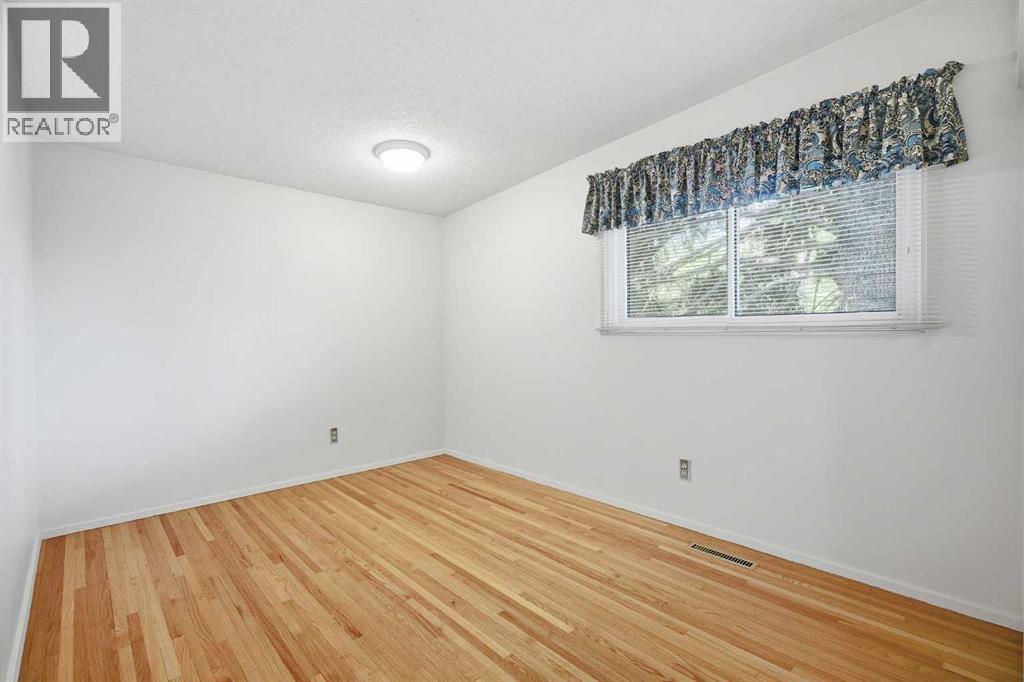 3227 Boulton Road Nw, Calgary, Alberta  T2L 1M2 - Photo 14 - A2317997