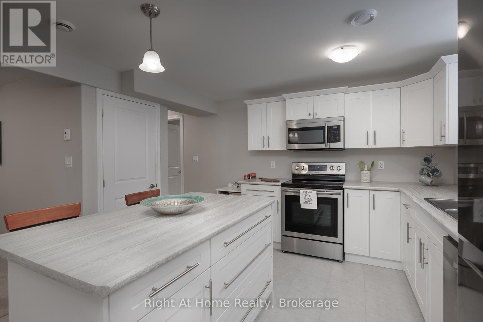 40 Birchmount Street, Quinte West, Ontario  K8V 0A8 - Photo 21 - X13413040