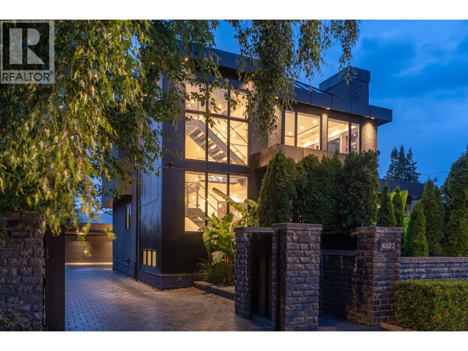 4623 W 4th Avenue, Vancouver, British Columbia  V6R 1R6 - Photo 2 - R3132939