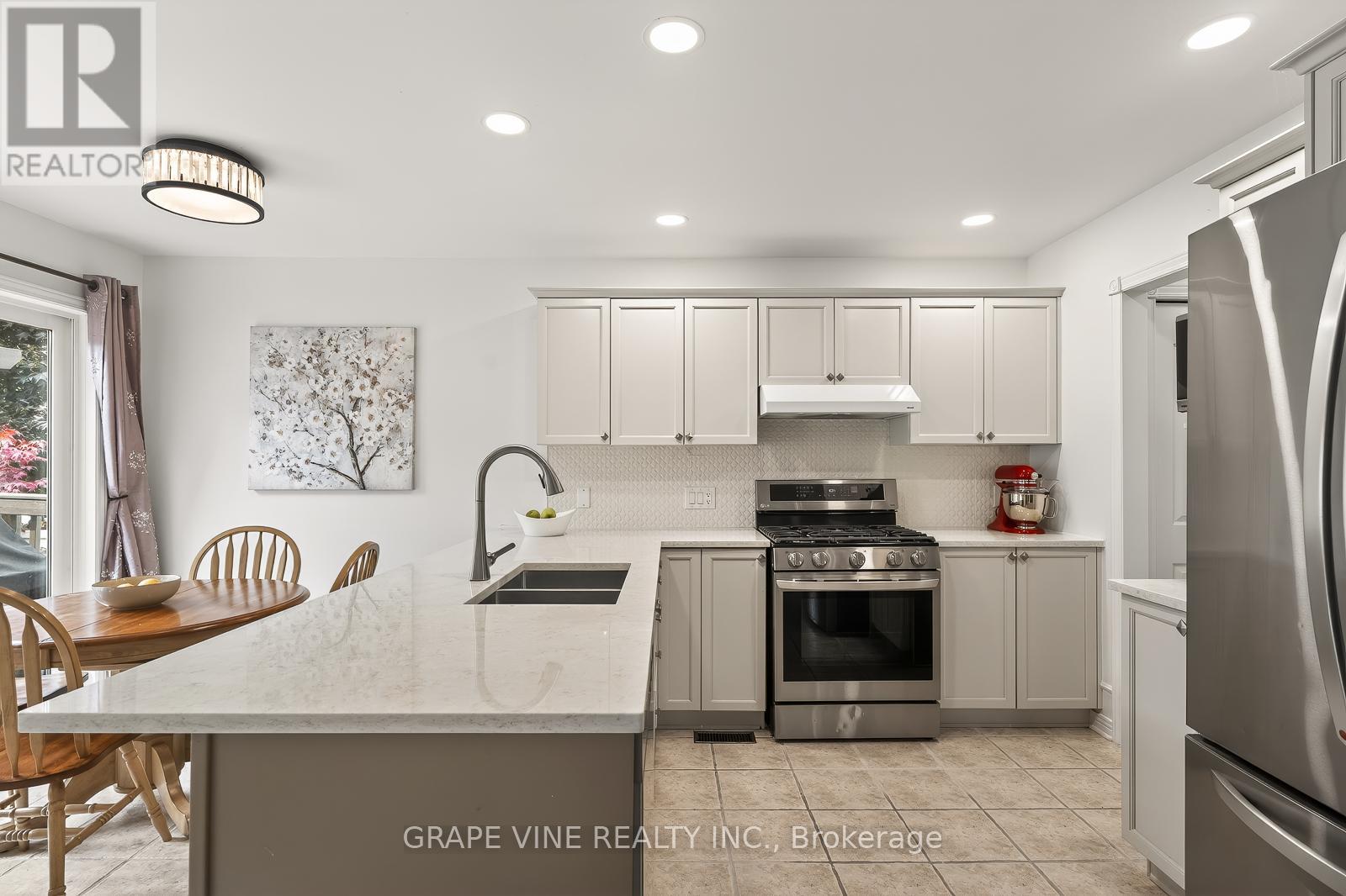 57 Rivergreen Crescent, Ottawa, Ontario K2M 2W9 - Photo 12 - X13417746