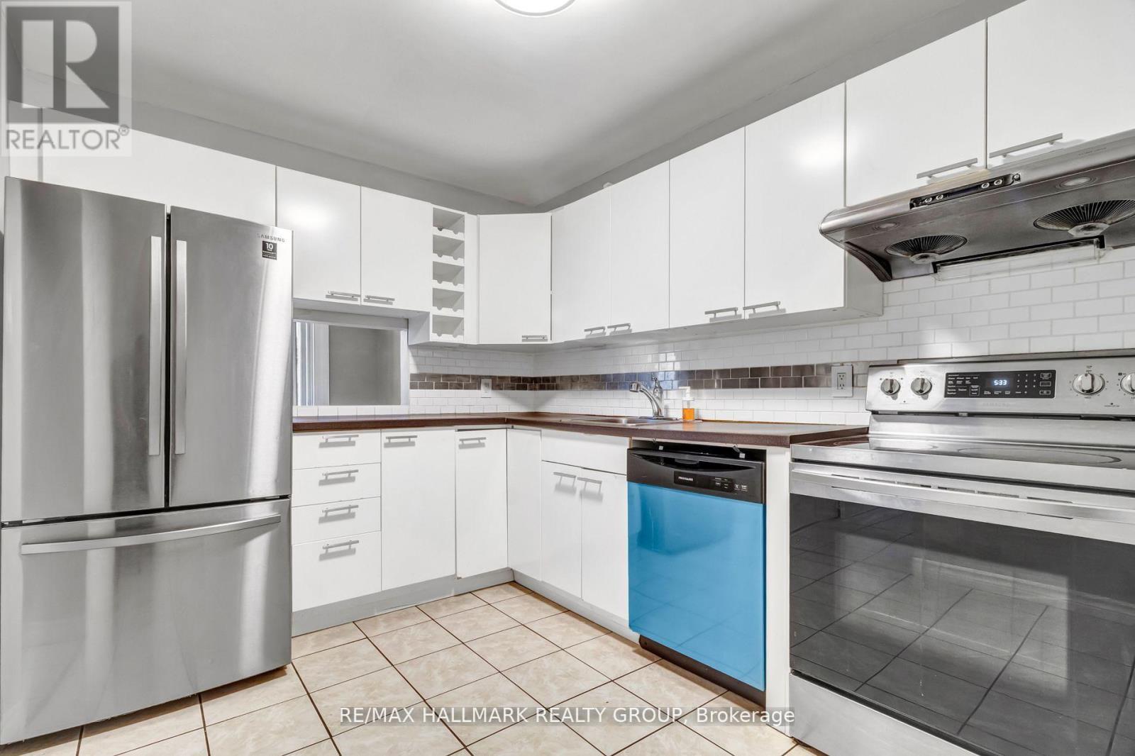 1 - 460 Fenerty Court, Ottawa, Ontario  K2L 3A9 - Photo 12 - X13417754