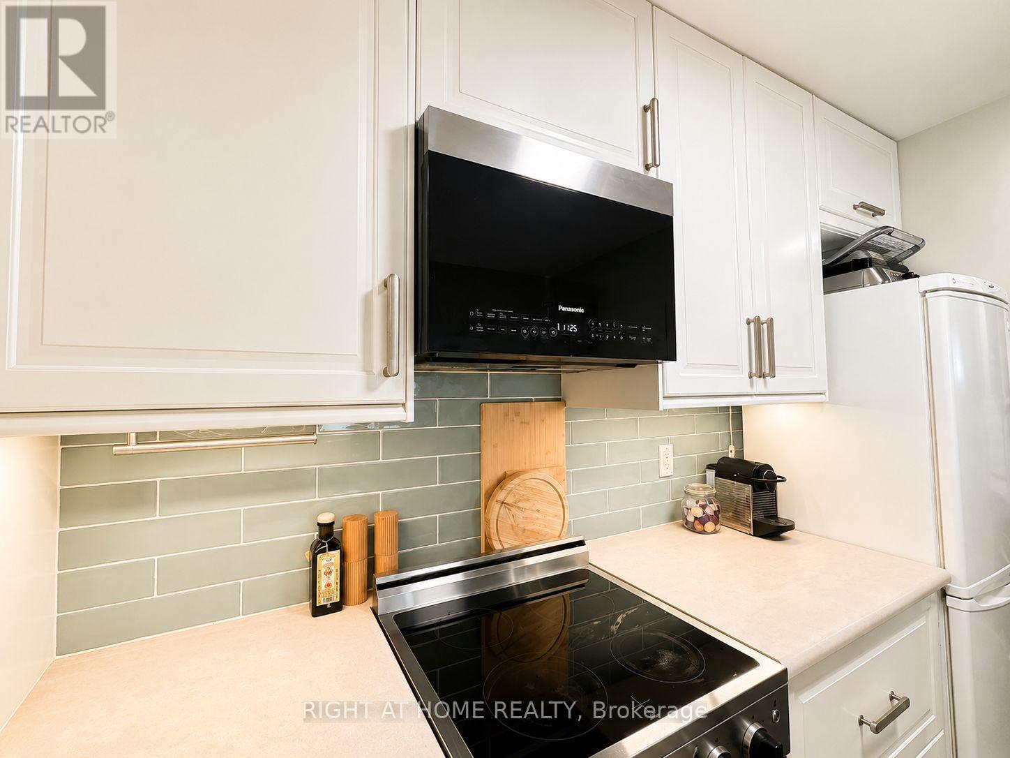 Ph12 - 1055 Bay Street, Toronto, Ontario  M5S 3A3 - Photo 10 - C13417766