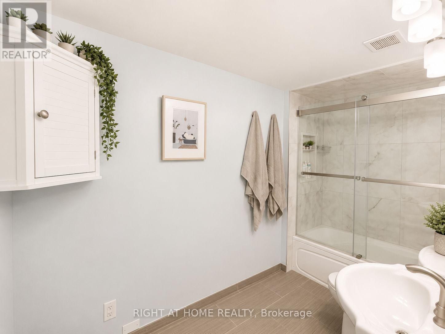 Ph12 - 1055 Bay Street, Toronto, Ontario  M5S 3A3 - Photo 17 - C13417766