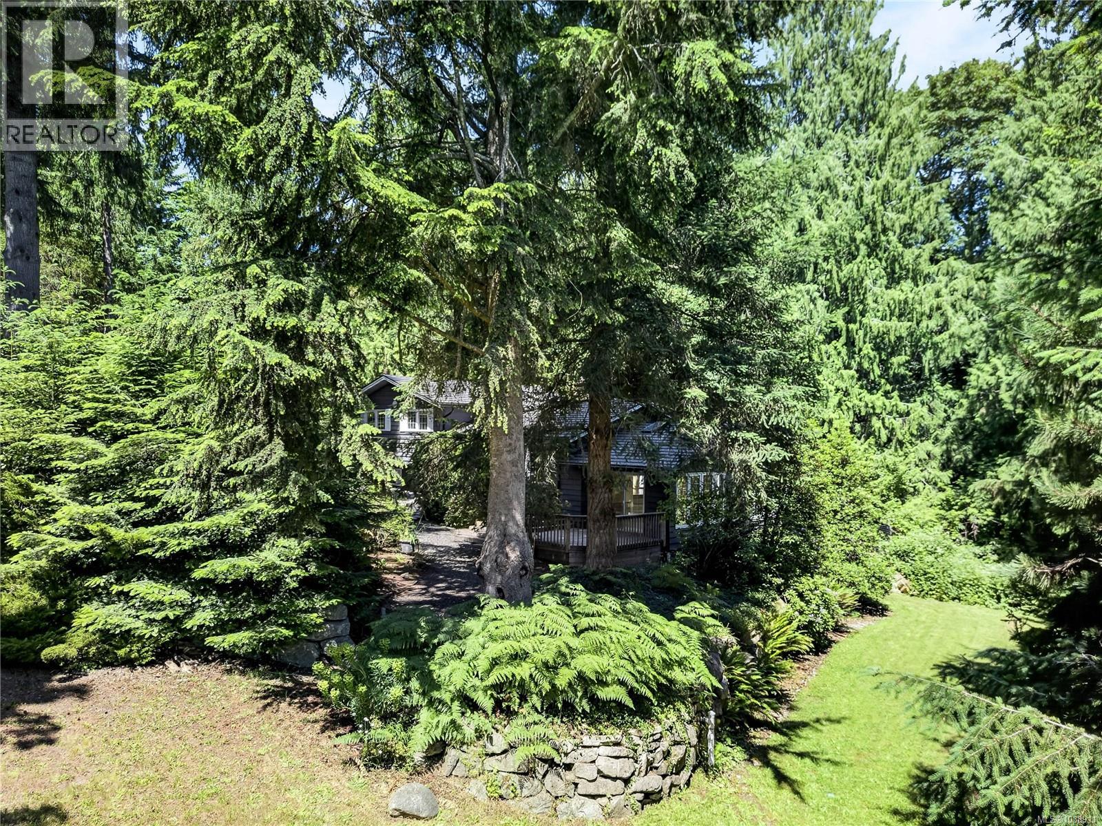110 Scarff Lane, Salt Spring, British Columbia  V8K 2P5 - Photo 3 - 1038911