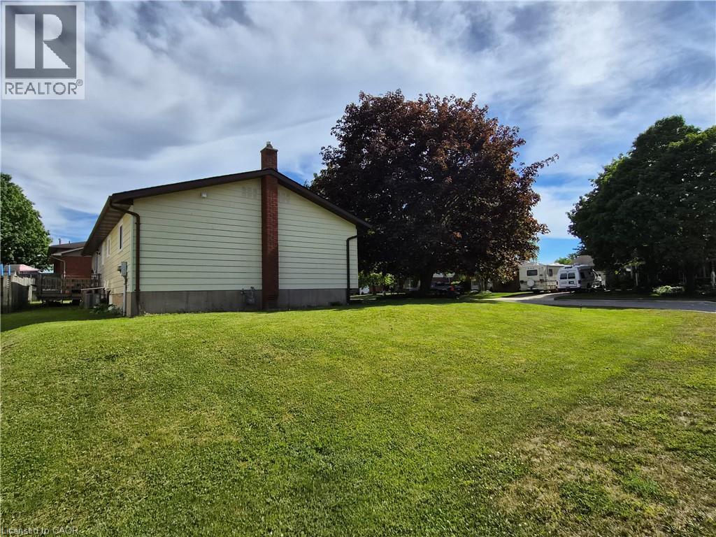 163 13th A Avenue, Hanover, Ontario  N4N 3P5 - Photo 6 - 40825023